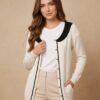 CARDIGAN BRANCO COM DETALHES PRETO DE BOTOES NA FRENTE- INFINI